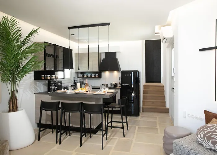 Vitamin Sea Villa, Naxos * ستيليدا