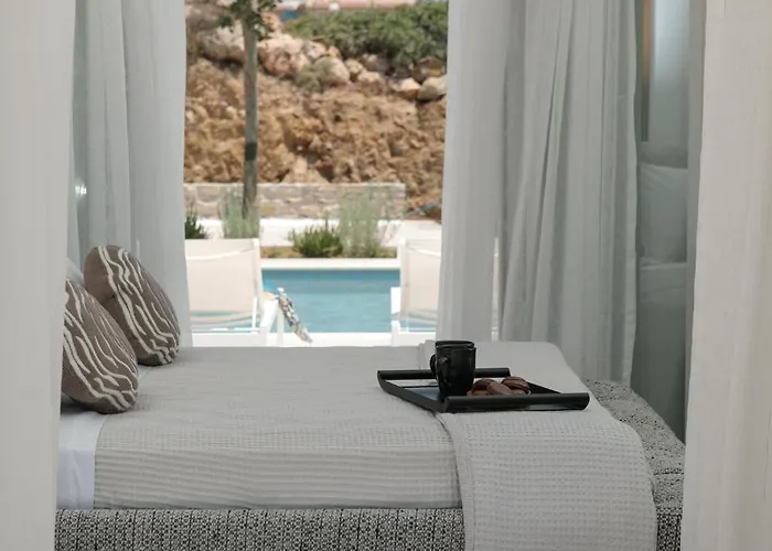 Vitamin Sea Villa, Naxos Villa *